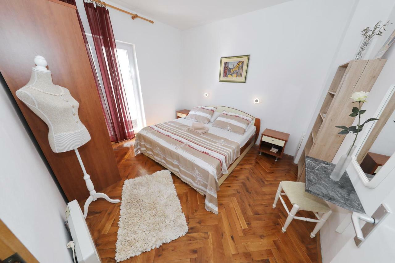 Rooms & Apartments Soline Nuove Biograd Na Moru Exterior foto
